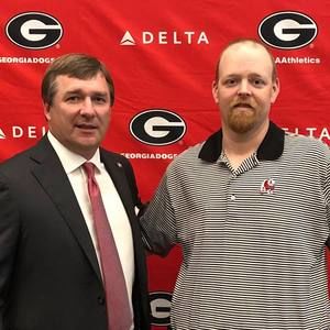 Meet your Posher, Thomas